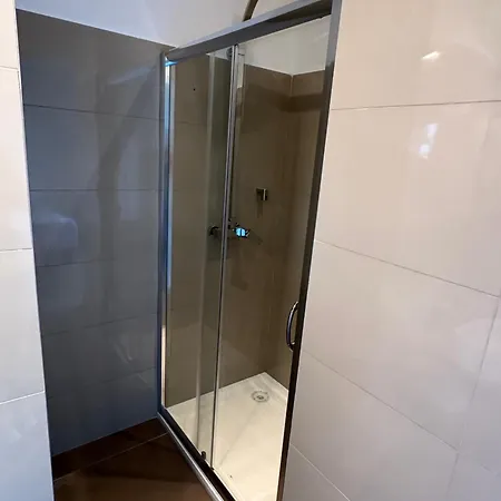 Vecchio Spacieux Climatise 100 M² アパート ポルトヴェッキオ